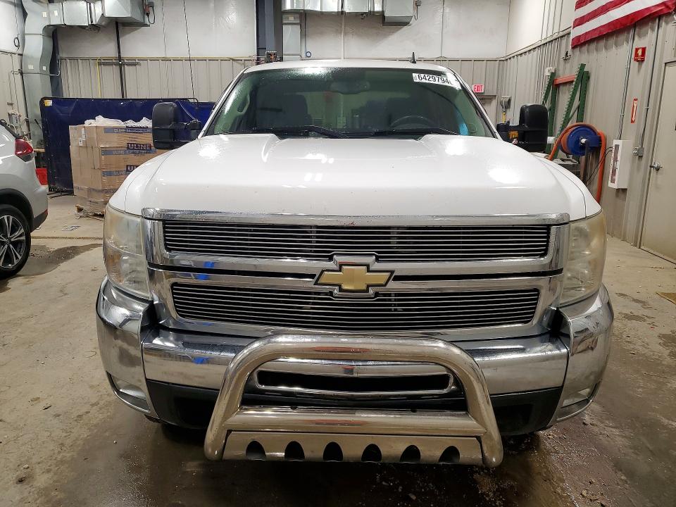 Photo 5 from auction – 2009 CHEVROLET SILVERADO with VIN 1GCHK63K89F106204