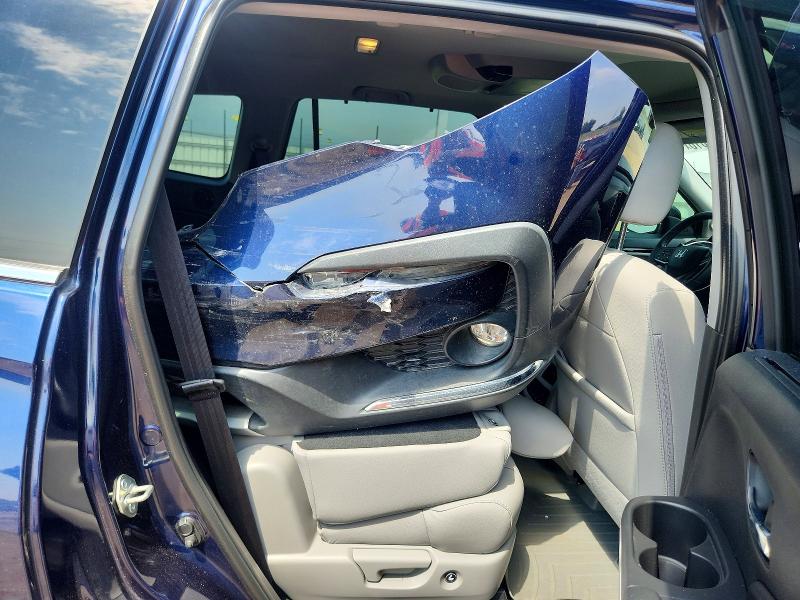 Photo 10 from auction – 2020 HONDA PILOT with VIN 5FNYF6H62LB009155