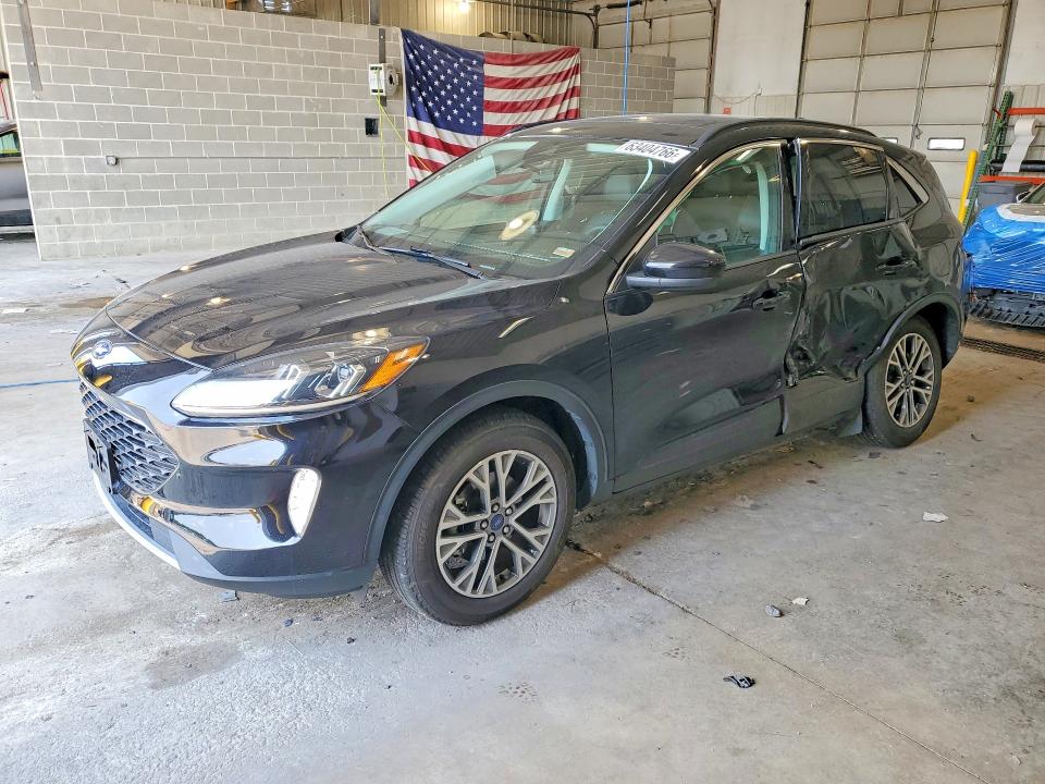 FORD ESCAPE 2022 with VIN 1FMCU9H67NUB91104 - Photo from auction