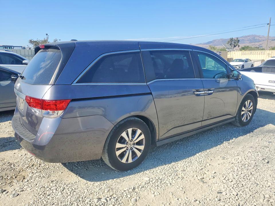 Photo 3 from auction – 2014 HONDA ODYSSEY with VIN 5FNRL5H63EB095229