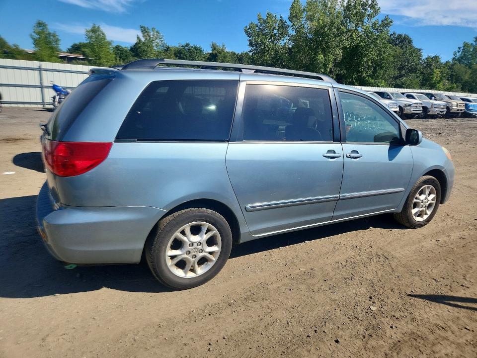 Photo 3 from auction – 2006 TOYOTA SIENNA with VIN 5TDBA22C16S067155
