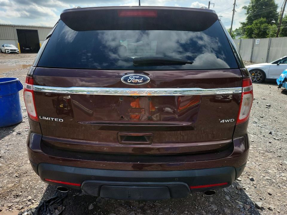 Photo 6 from auction – 2012 FORD EXPLORER with VIN 1FMHK8F89CGA97716