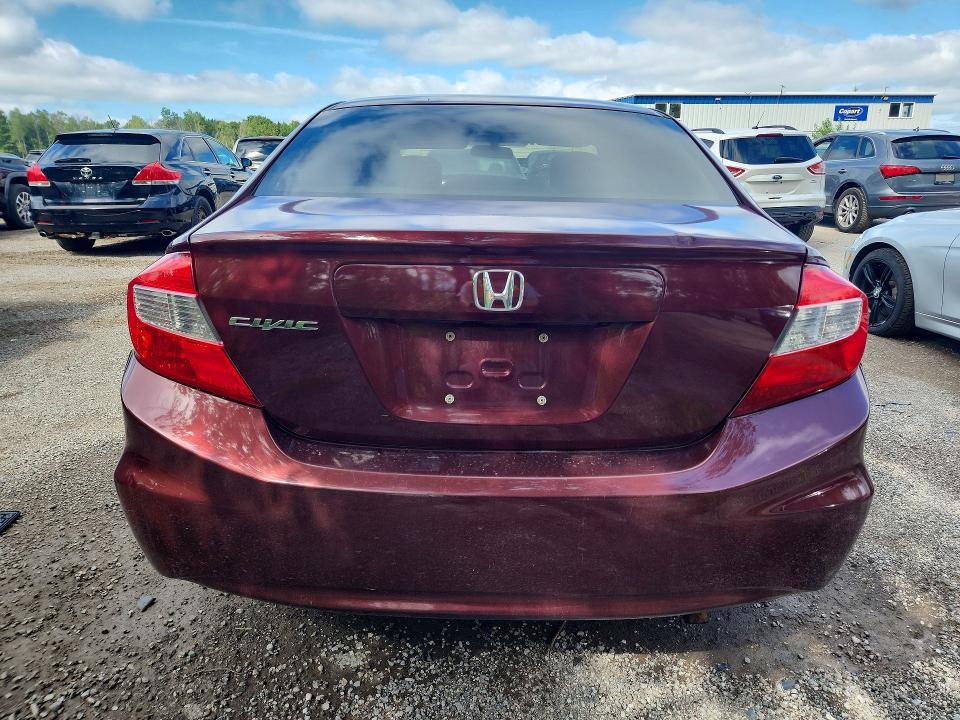 Photo 6 from auction – 2012 HONDA CIVIC with VIN 2HGFB2F41CH018745