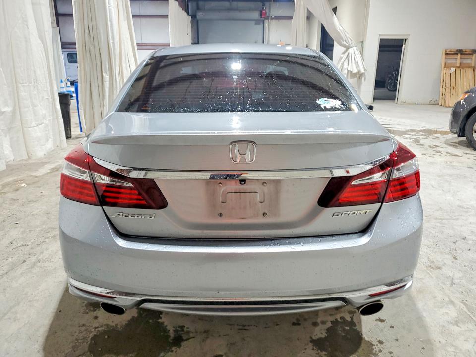 Photo 6 from auction – 2016 HONDA ACCORD with VIN 1HGCR2F51GA162419