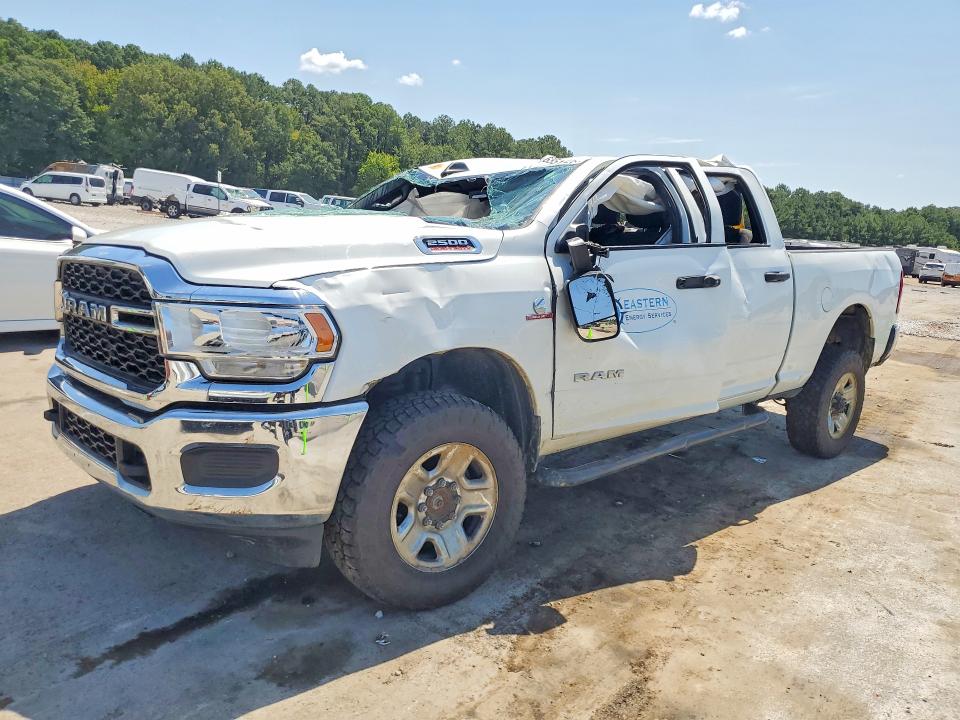 RAM 2500 2022 with VIN 3C6UR5CL8NG325418 - Photo from auction