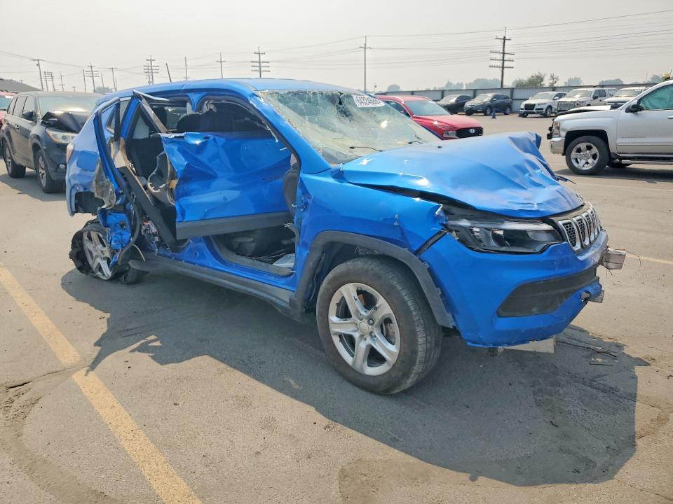 Photo 4 from auction – 2024 JEEP COMPASS with VIN 3C4NJDAN5RT576865