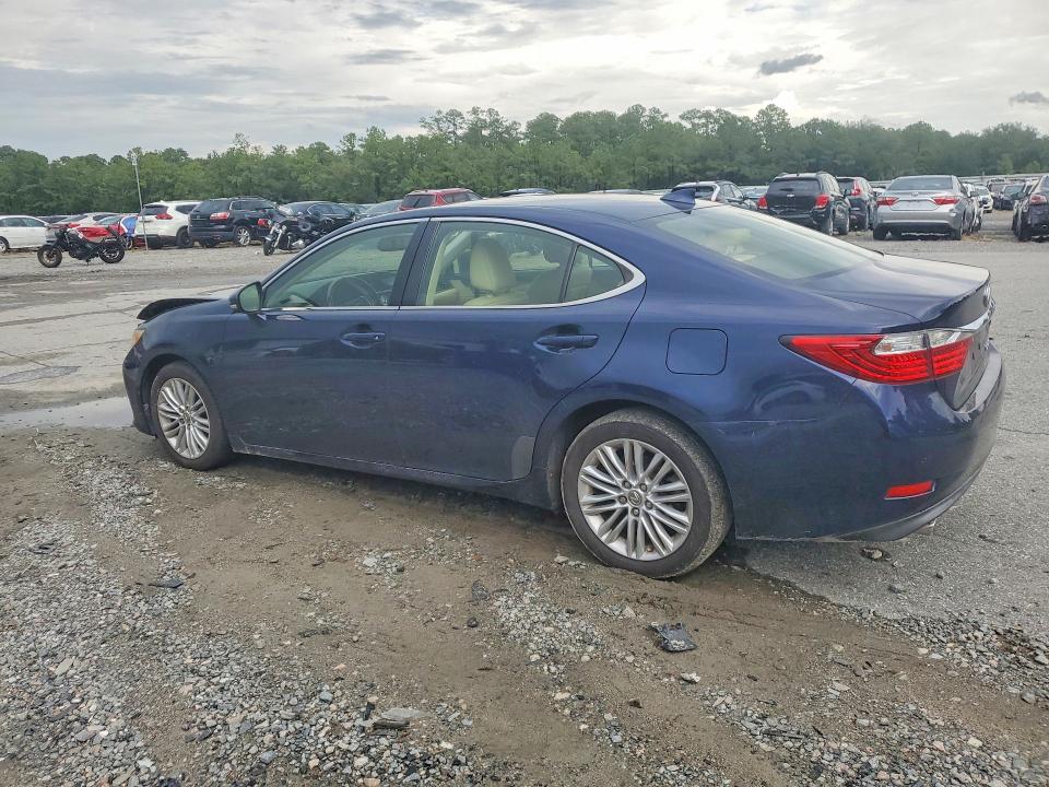 Foto 2 de la subasta – 2015 LEXUS ES con VIN JTHBK1GG6F2168572