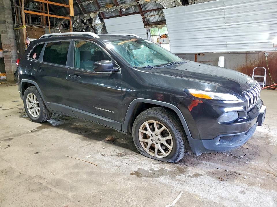Photo 4 from auction – 2015 JEEP CHEROKEE with VIN 1C4PJMCS0FW550627