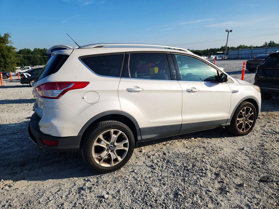 Photo 3 from auction – 2014 FORD ESCAPE with VIN 1FMCU9J97EUC39009