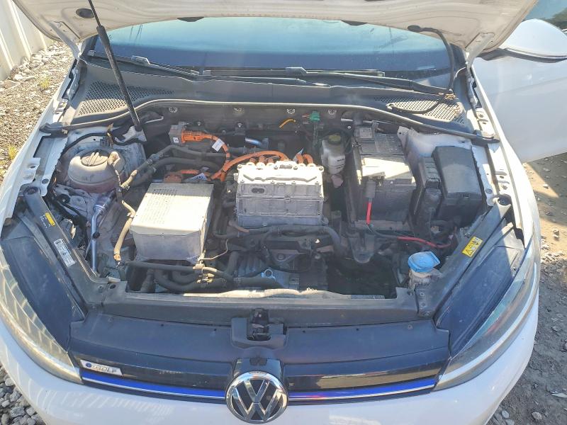 Photo 11 from auction – 2017 VOLKSWAGEN E-GOLF with VIN WVWKR7AU4HW950444