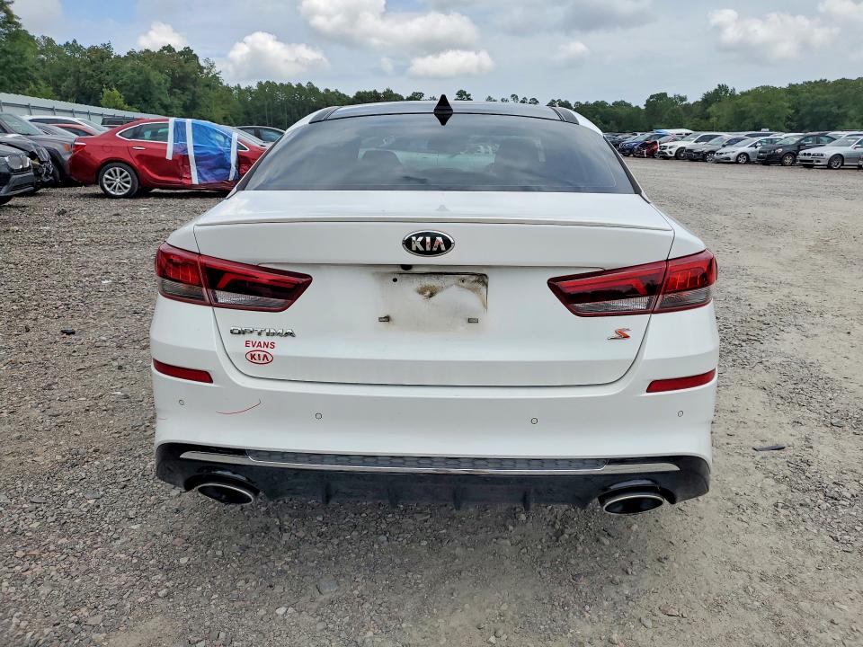 Photo 6 from auction – 2019 KIA OPTIMA with VIN 5XXGT4L37KG362668