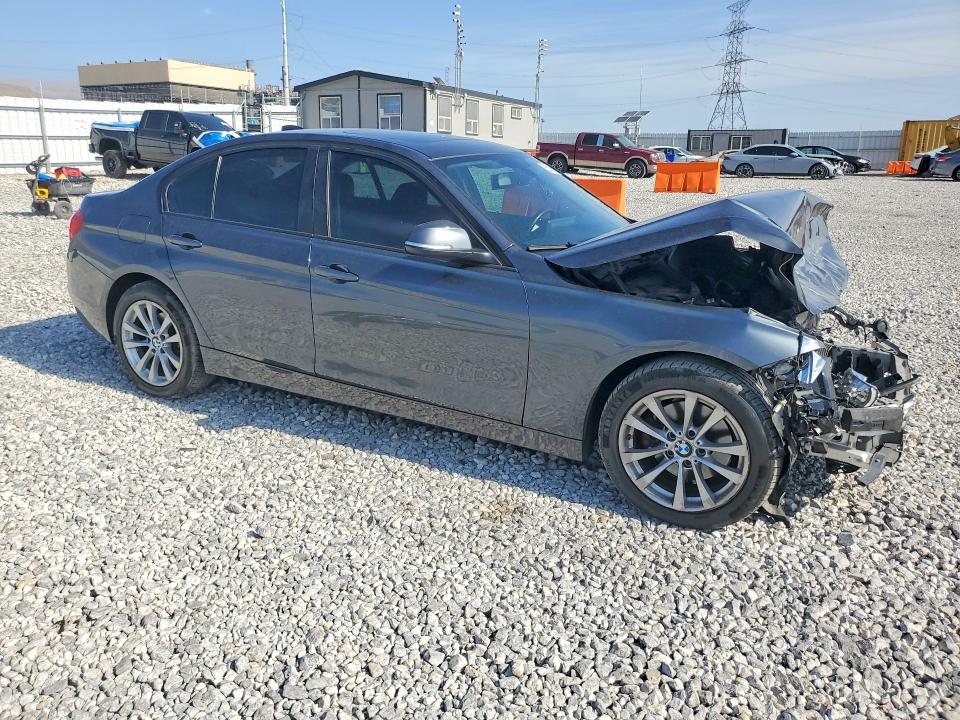 Photo 4 from auction – 2016 BMW 320 with VIN WBA8A9C53GK616265