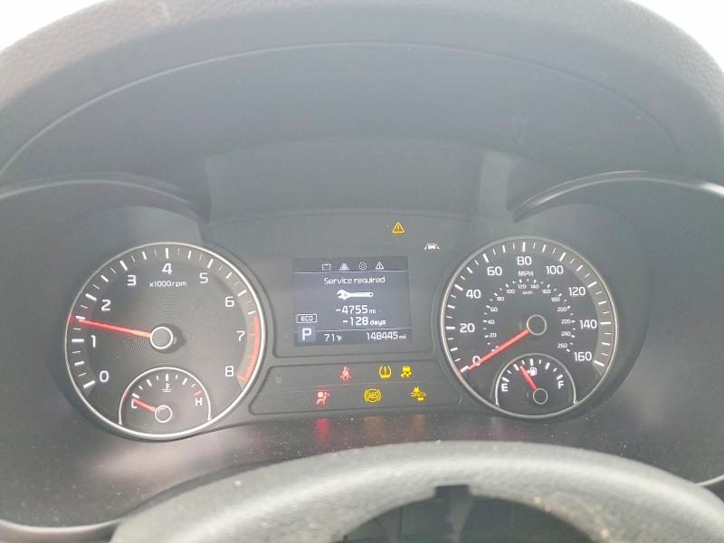 Photo 9 from auction – 2019 KIA OPTIMA with VIN 5XXGT4L34KG290585