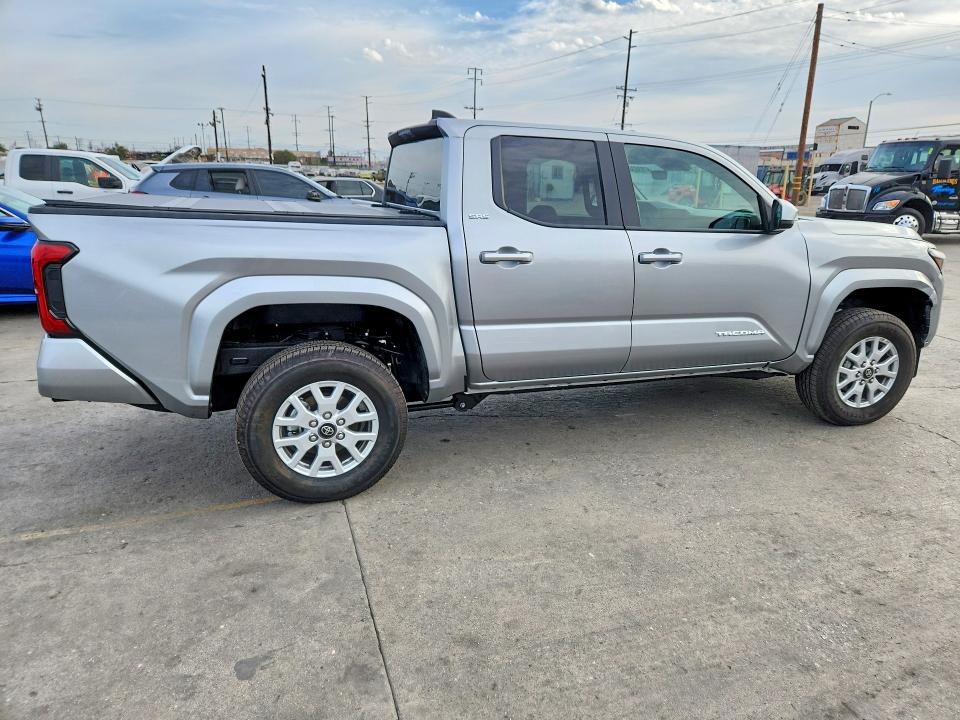 Photo 3 from auction – 2026 TOYOTA TACOMA with VIN 3TMKB5FNXTM069993
