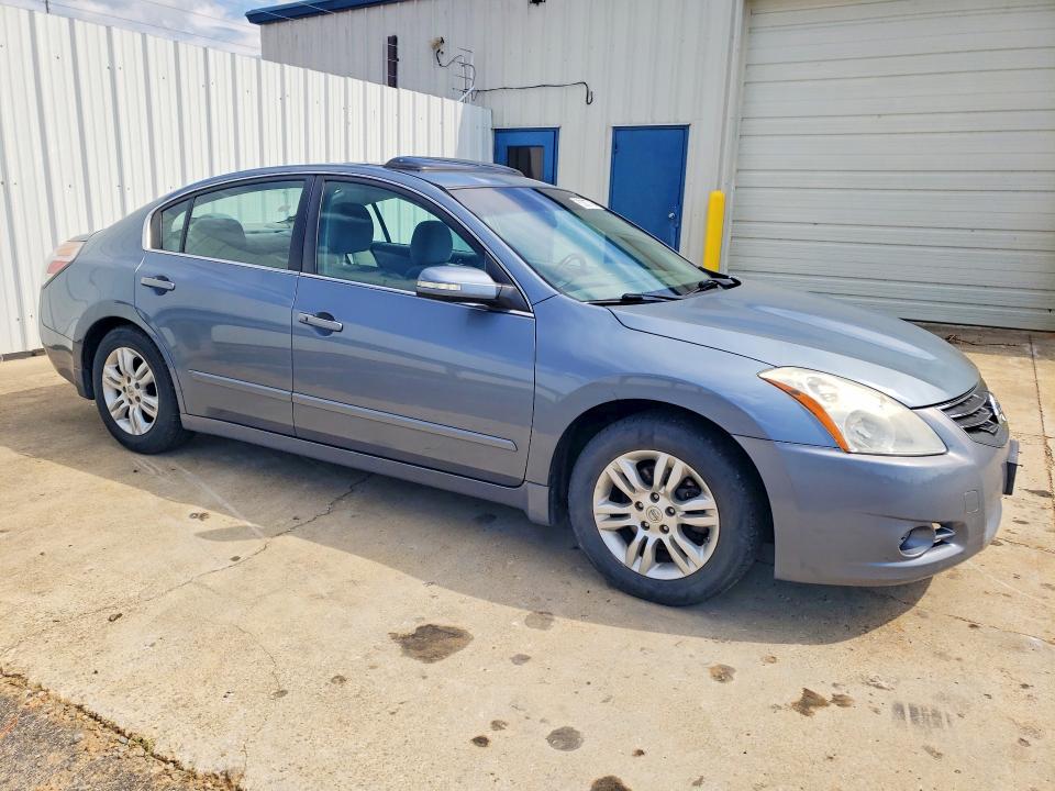 Photo 4 from auction – 2010 NISSAN ALTIMA with VIN 1N4AL2AP0AN497550