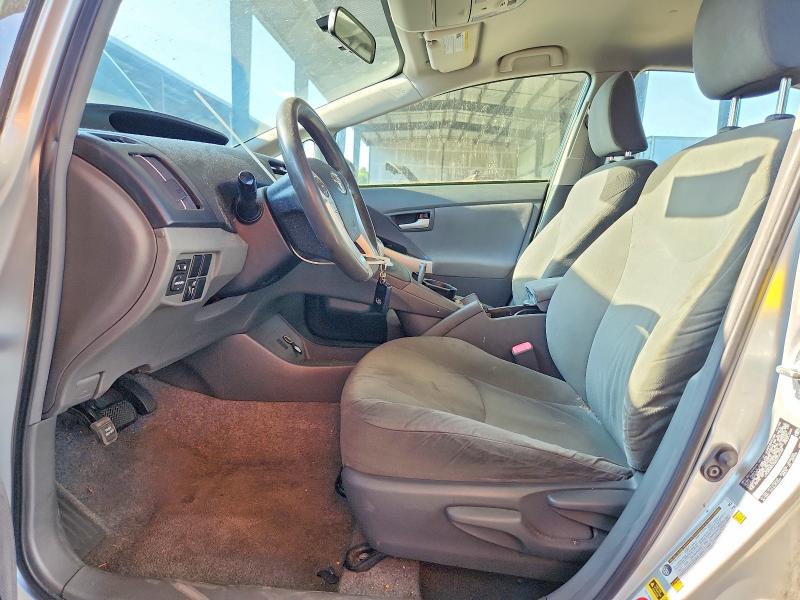 Photo 7 from auction – 2011 TOYOTA PRIUS with VIN JTDKN3DU6B0253142