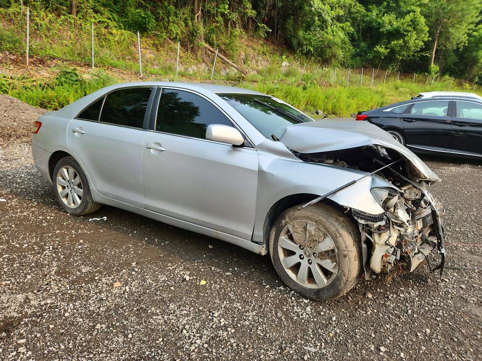 Photo 4 from auction – 2010 TOYOTA CAMRY with VIN 4T1BF3EK5AU095860