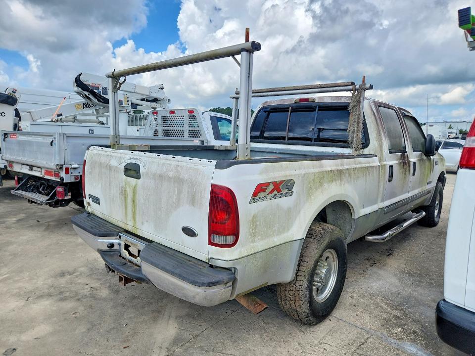 Photo 3 from auction – 2003 FORD F250 with VIN 1FTNW21F83EA98415