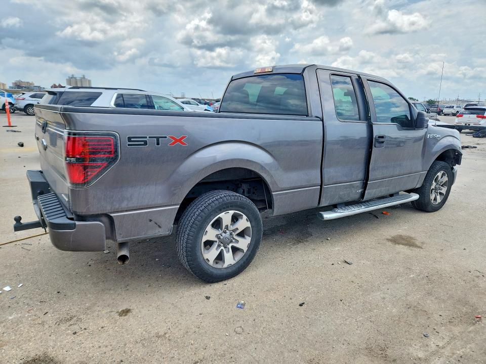 صورة رقم 3 من المزاد - 2013 FORD F150 مع VIN 1FTFX1CF9DFD93530