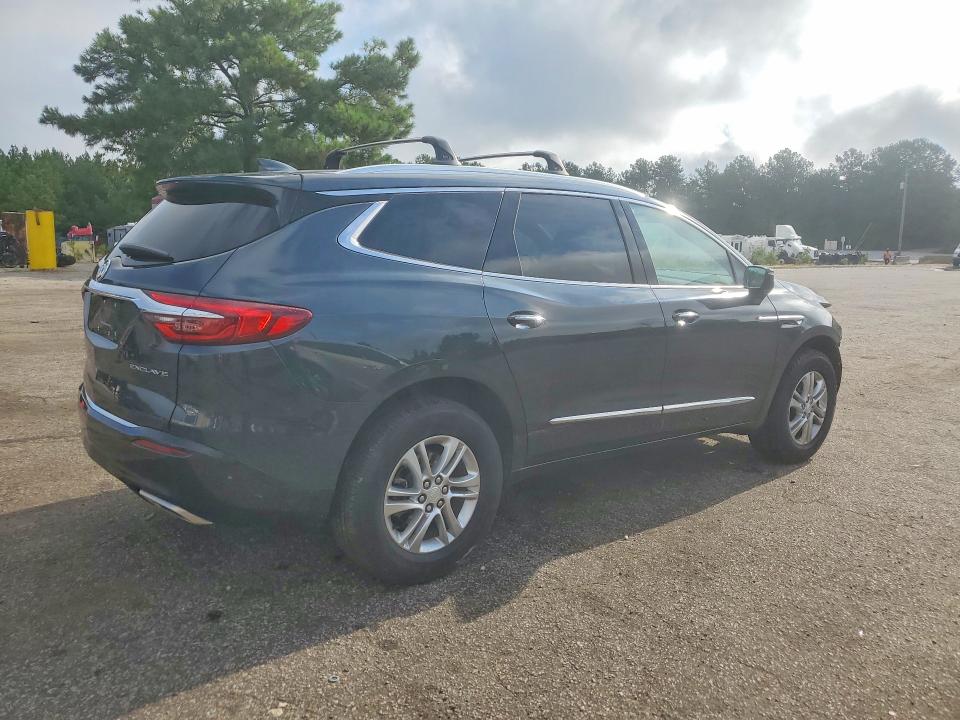 Photo 3 from auction – 2018 BUICK ENCLAVE with VIN 5GAERBKW1JJ217563
