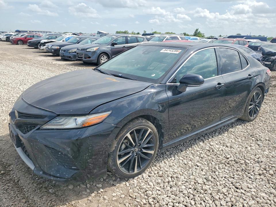 2018 TOYOTA CAMRY - Търг №64743286