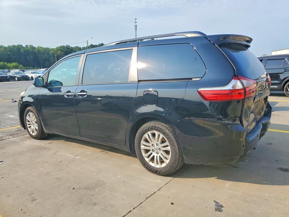 Photo 2 from auction – 2015 TOYOTA SIENNA with VIN 5TDYK3DC6FS539201