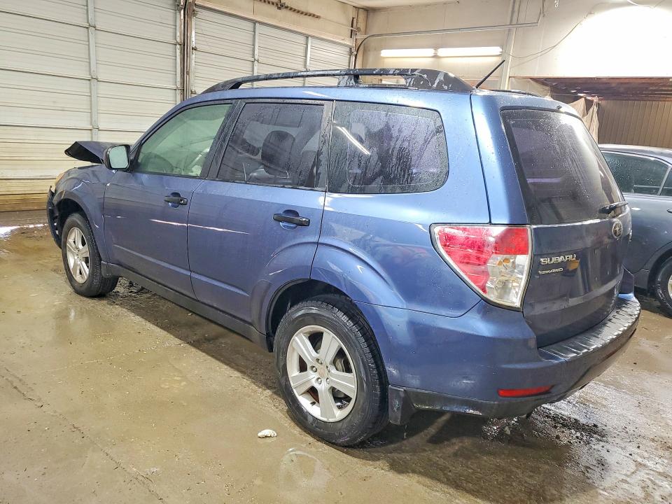 Photo 2 from auction – 2012 SUBARU FORESTER with VIN JF2SHABC2CH412801