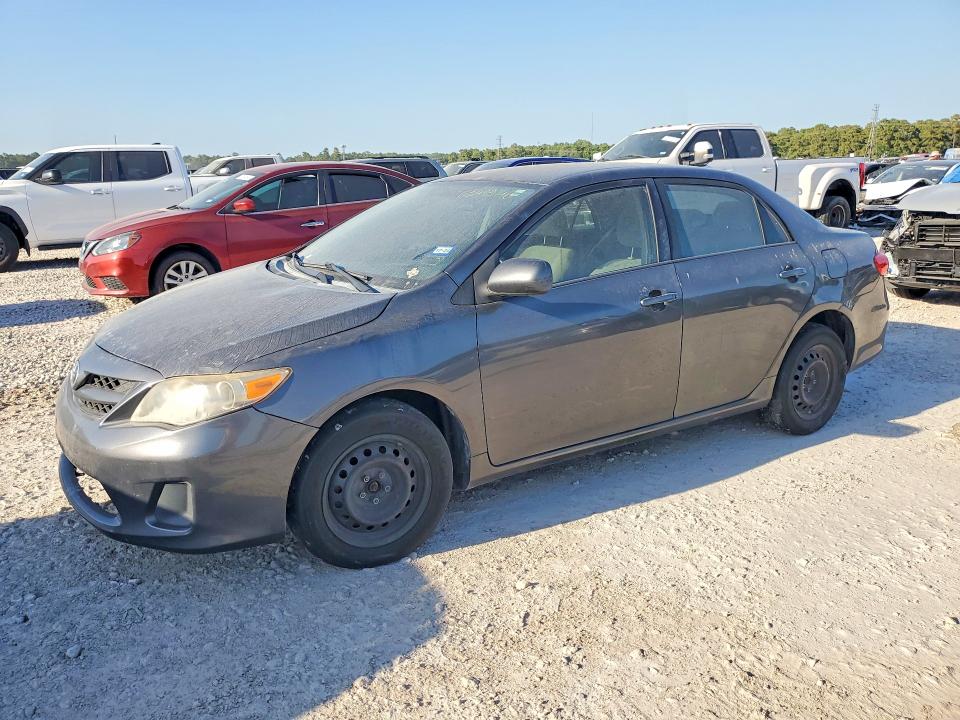 TOYOTA COROLLA 2011 with VIN 2T1BU4EE1BC733515 - Photo from auction