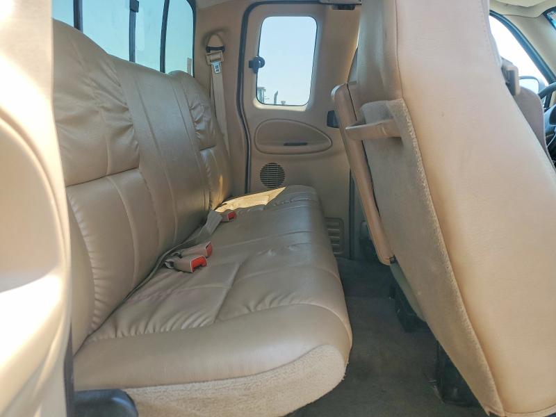 Photo 10 from auction – 2000 DODGE RAM 2500 with VIN 1B7KF23Z9YJ155391