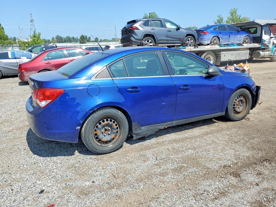 Photo 3 from auction – 2012 CHEVROLET CRUZE with VIN 1G1PC5SH2C7176381