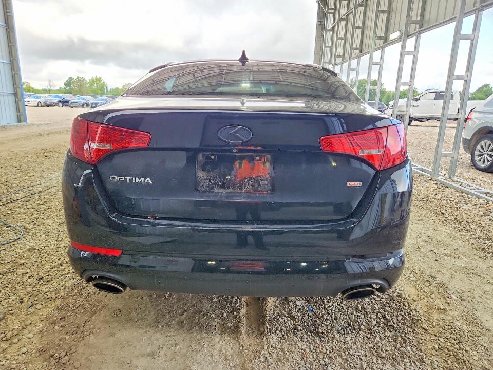 Photo 6 from auction – 2011 KIA OPTIMA with VIN KNAGM4A71B5066145