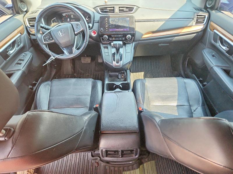 Photo 8 from auction – 2017 HONDA CR-V with VIN 5J6RW1H83HL002903