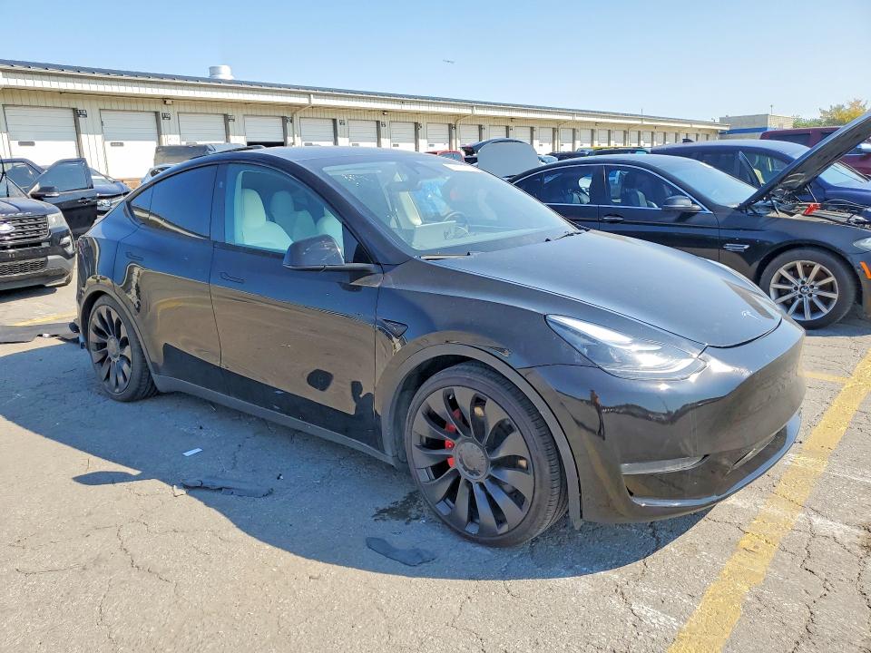 Photo 4 from auction – 2023 TESLA MODEL Y with VIN 7SAYGDEF7PF846739