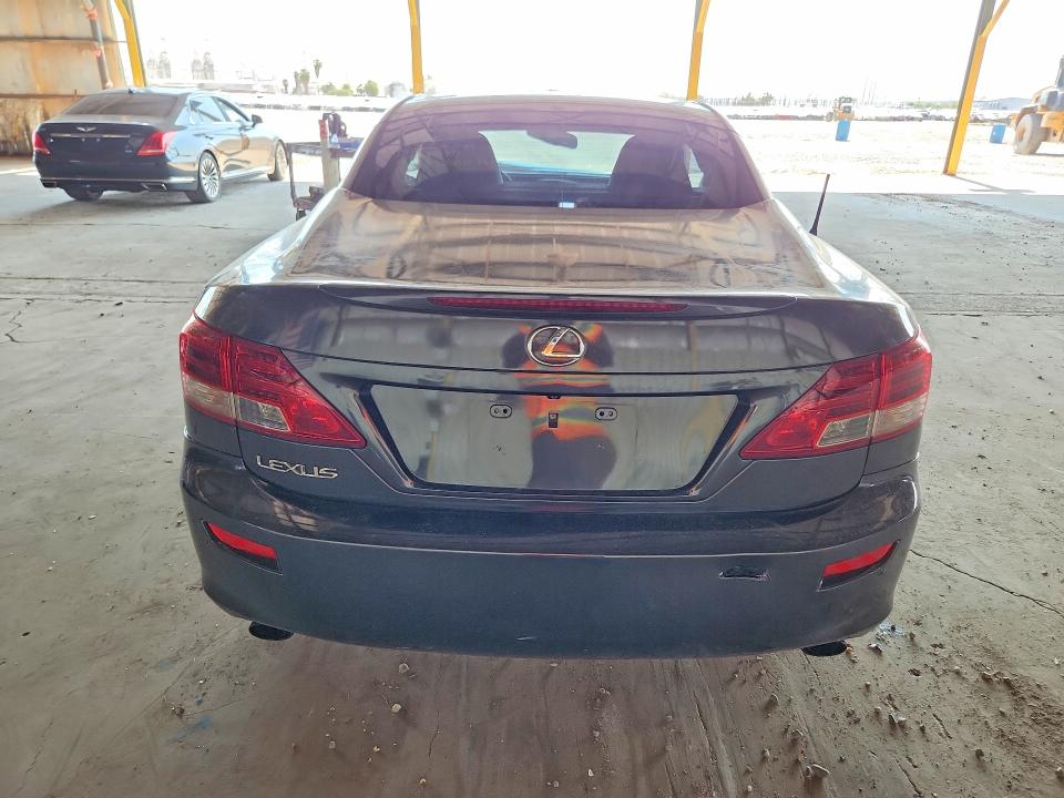 Photo 6 from auction – 2010 LEXUS IS 250C with VIN JTHFF2C20A2503999