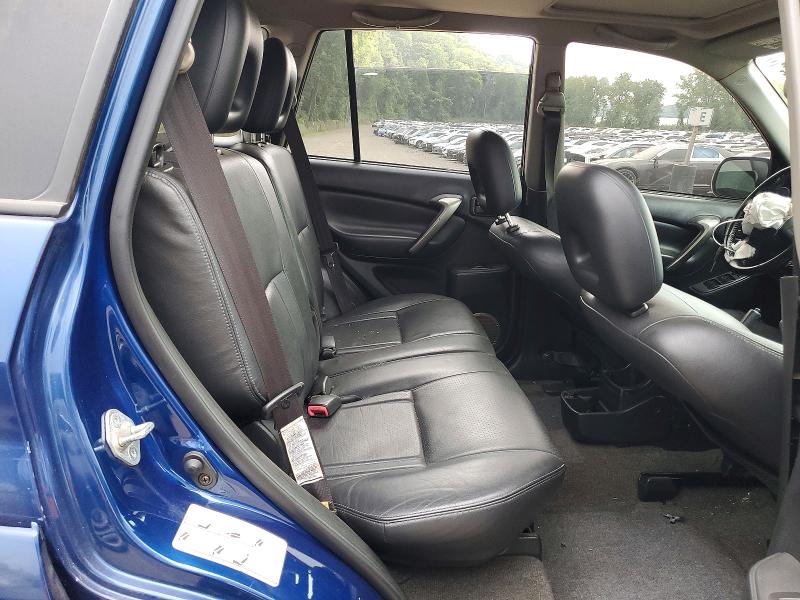 Photo 11 from auction – 2005 TOYOTA RAV4 with VIN JTEHD20V056042635