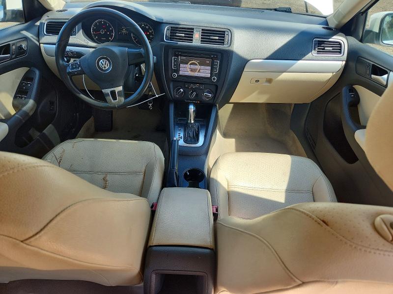Photo 8 from auction – 2013 VOLKSWAGEN JETTA with VIN 3VWDP7AJ0DM201233