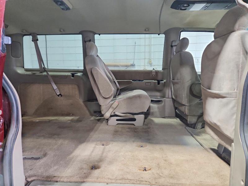 Photo 11 from auction – 2002 CHEVROLET ASTRO with VIN 1GNEL19X82B143943