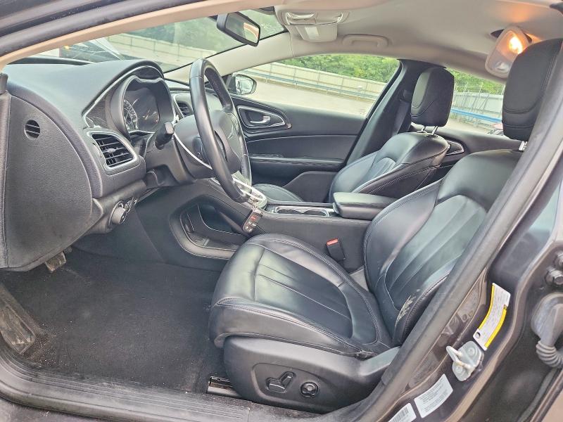 Photo 7 from auction – 2015 CHRYSLER 200 with VIN 1C3CCCCB3FN532037