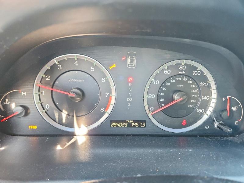 Photo 9 from auction – 2009 HONDA ACCORD with VIN 1HGCS12879A016558