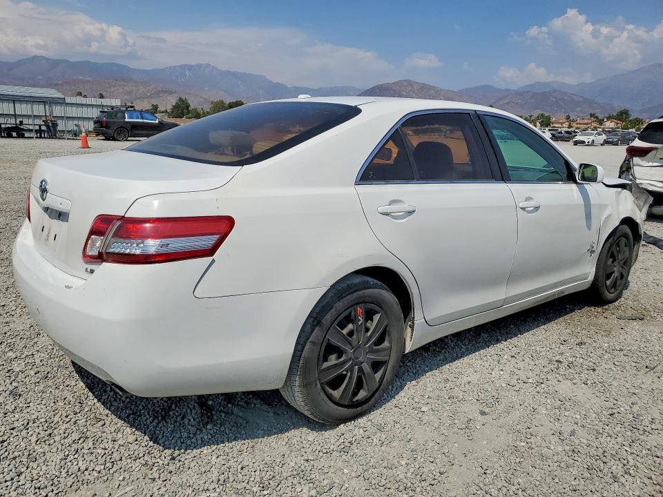 Photo 3 from auction – 2010 TOYOTA CAMRY with VIN 4T4BF3EK7AR001824