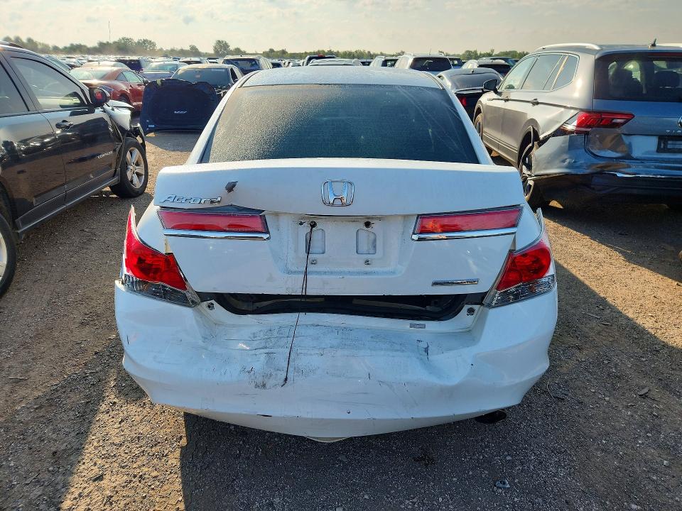 Photo 6 from auction – 2012 HONDA ACCORD with VIN 1HGCP2F69CA096615