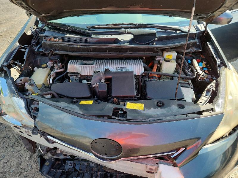 Photo 11 from auction – 2012 TOYOTA PRIUS V with VIN JTDZN3EU5C3027025