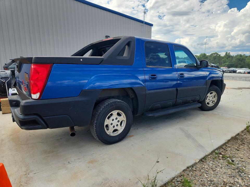 Photo 3 from auction – 2003 CHEVROLET AVALANCHE with VIN 3GNEC13T73G120880