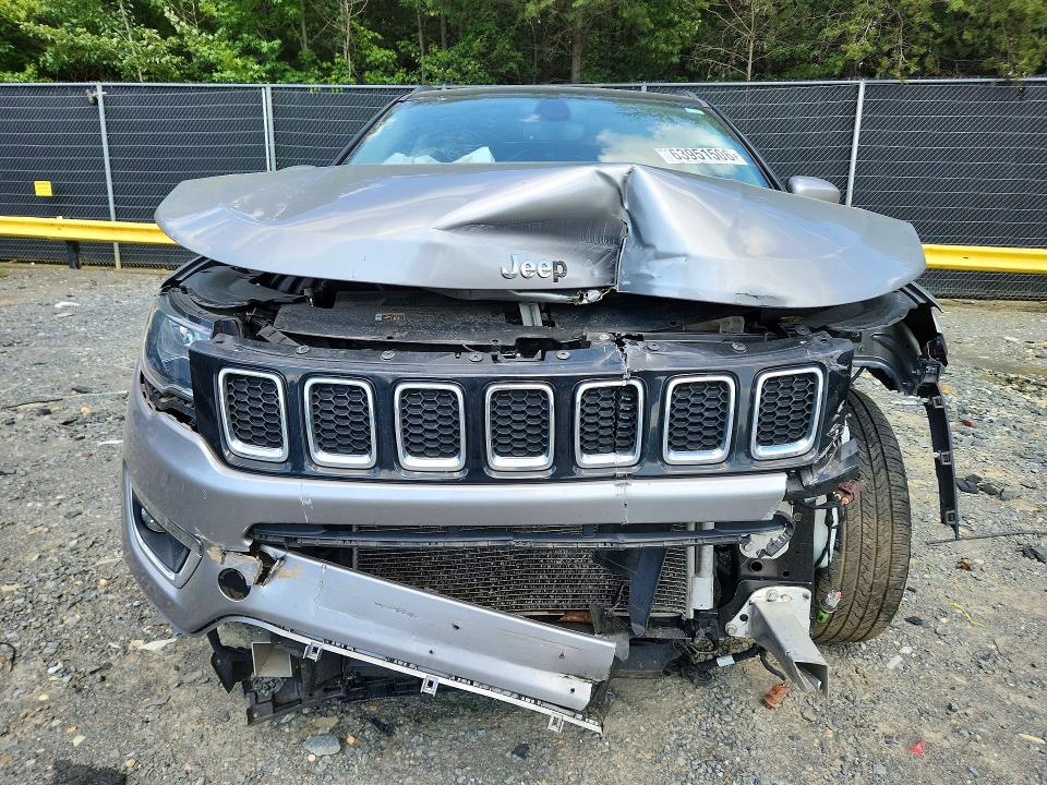 Photo 5 from auction – 2020 JEEP COMPASS with VIN 3C4NJCCB0LT198569
