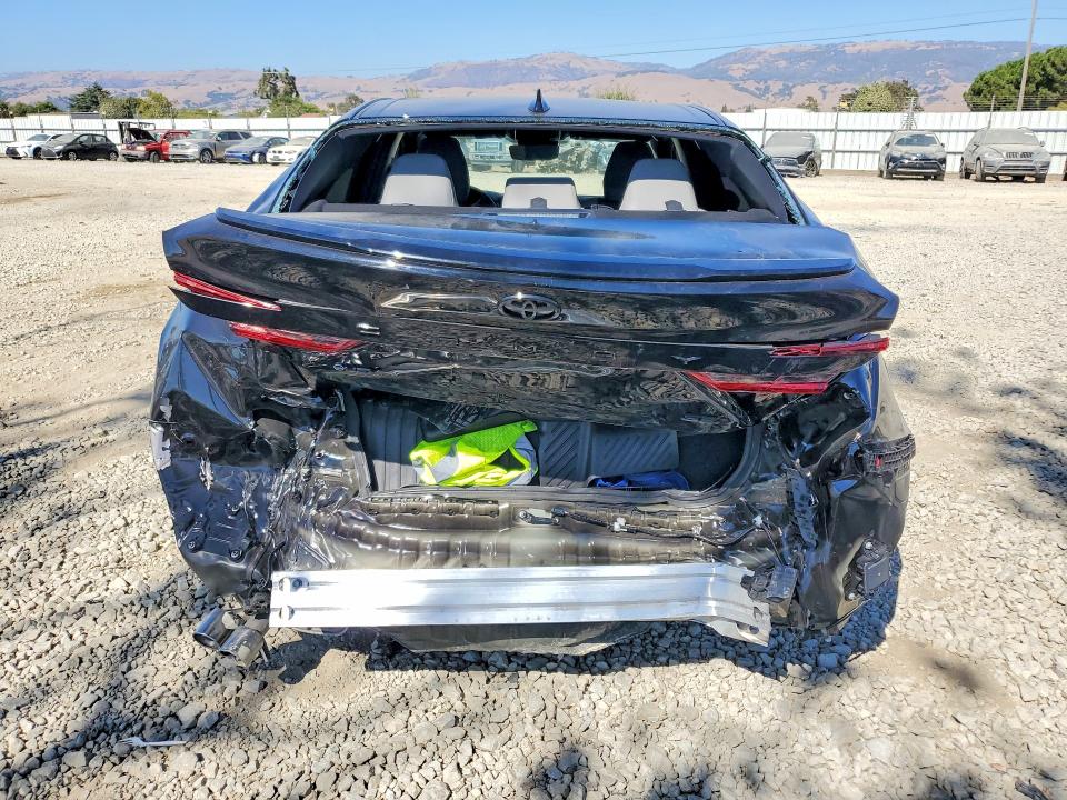 Снимка 6 от търг – 2026 TOYOTA CAMRY с VIN 4T1DAACK3TU248284