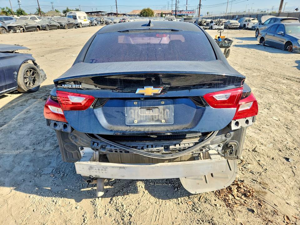 Photo 6 from auction – 2017 CHEVROLET MALIBU with VIN 1G1ZB5ST9HF200480