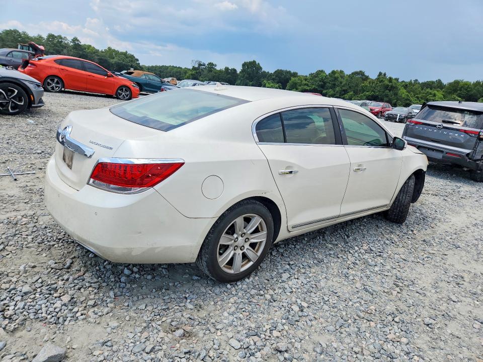 Фото 3 с аукциона – 2013 BUICK LACROSSE с VIN 1G4GC5E34DF140976
