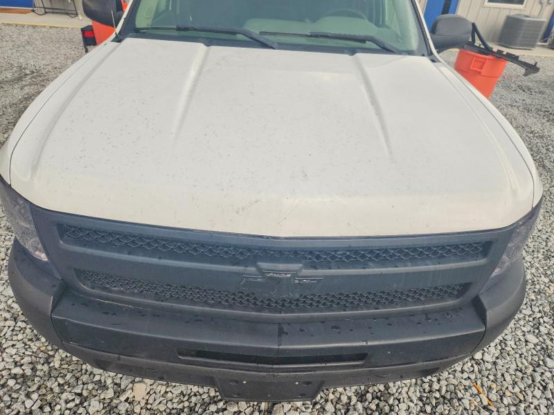 Photo 11 from auction – 2011 CHEVROLET SILVERADO with VIN 1GCPKPE32BF160076