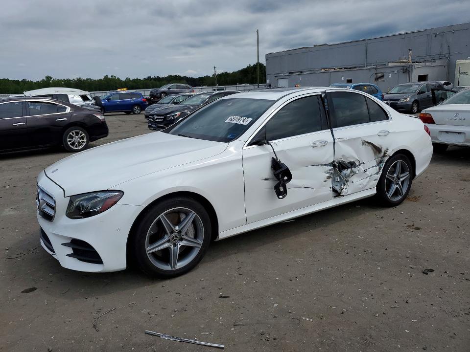 Снимка 1 от търг – 2017 MERCEDES-BENZ E с VIN WDDZF4KB4HA023403