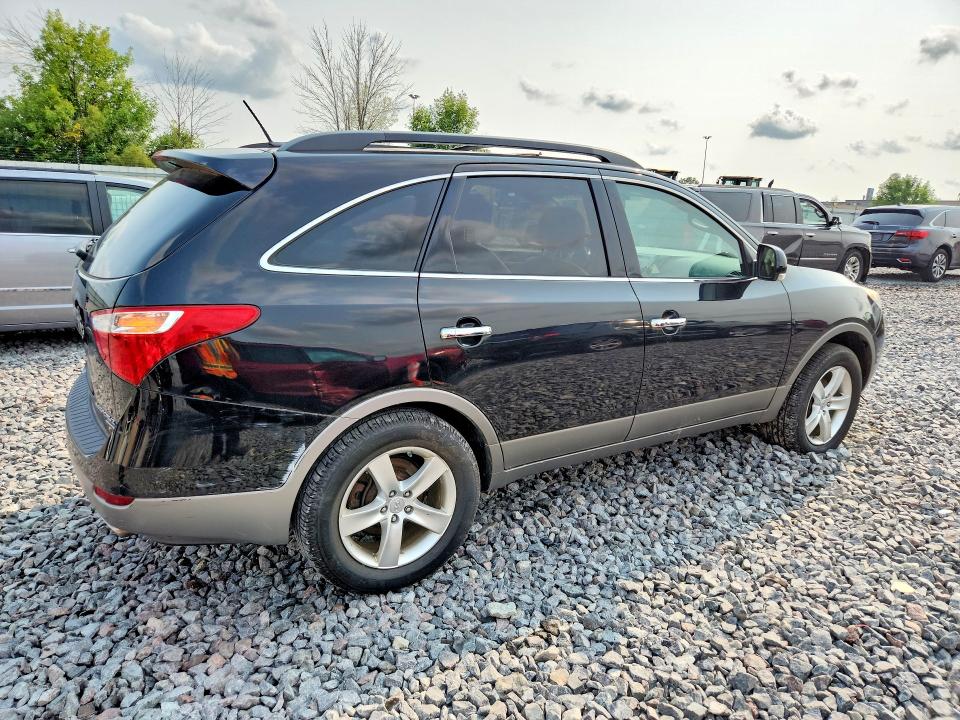 Photo 3 from auction – 2011 HYUNDAI VERACRUZ with VIN KM8NU4CC4BU153446